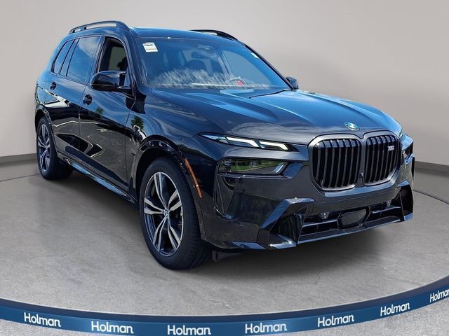 2027 BMW X7 M60i