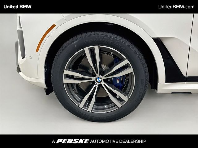 2027 BMW X7 M60i