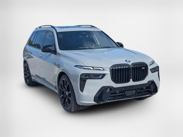 2027 BMW X7 M60i