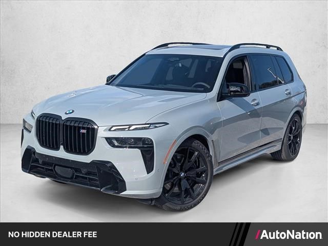 2027 BMW X7 M60i