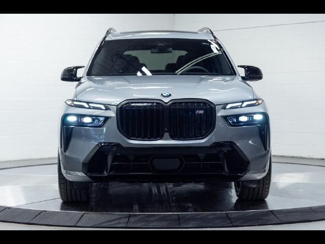 2027 BMW X7 M60i