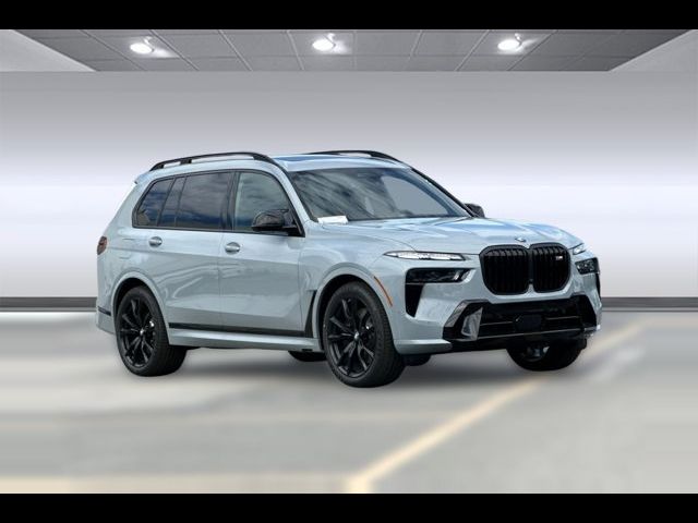 2027 BMW X7 M60i
