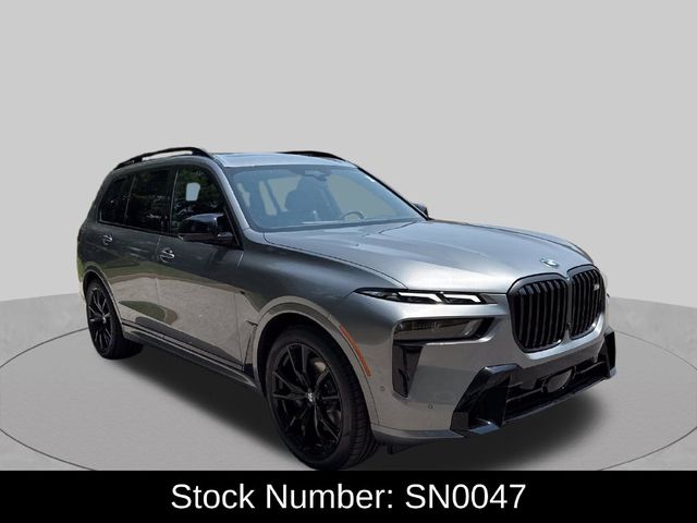 2027 BMW X7 M60i