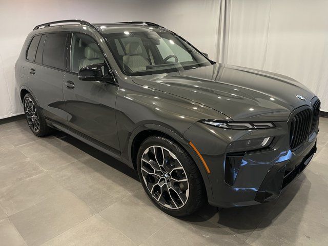 2027 BMW X7 M60i