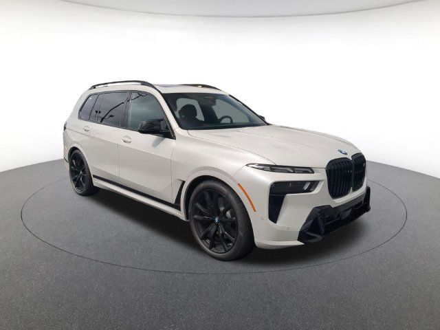 2027 BMW X7 M60i
