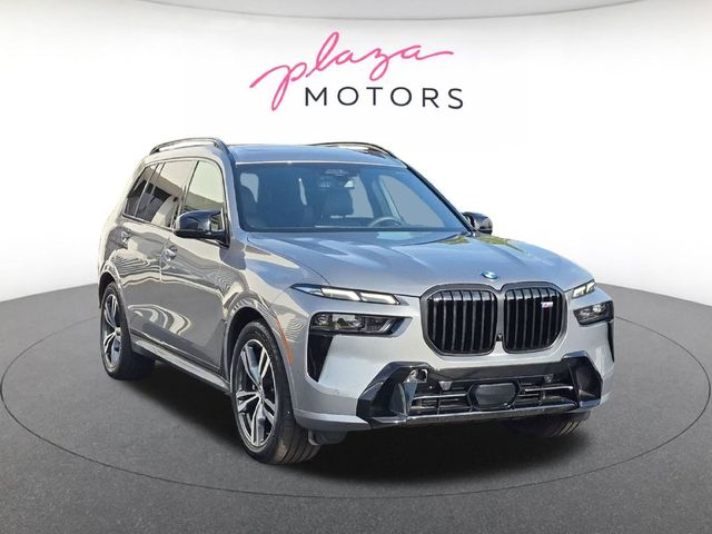 2027 BMW X7 M60i