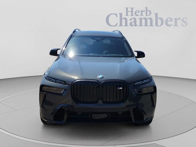 2027 BMW X7 M60i