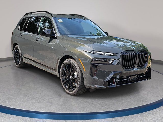 2027 BMW X7 M60i