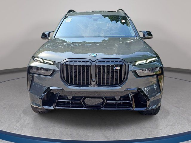 2027 BMW X7 M60i