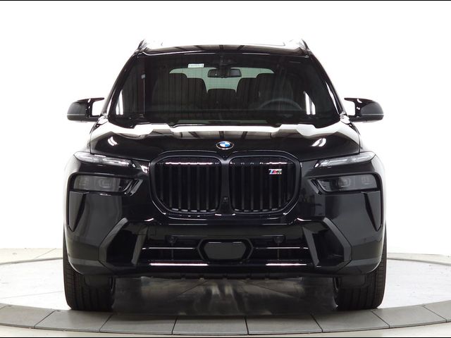 2027 BMW X7 M60i