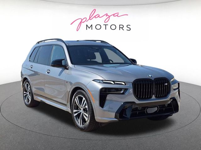 2027 BMW X7 M60i