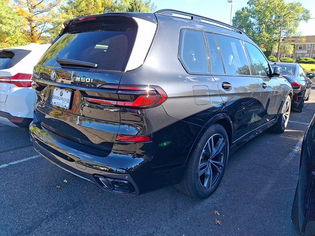 2027 BMW X7 M60i