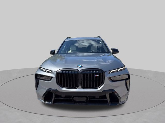 2027 BMW X7 M60i