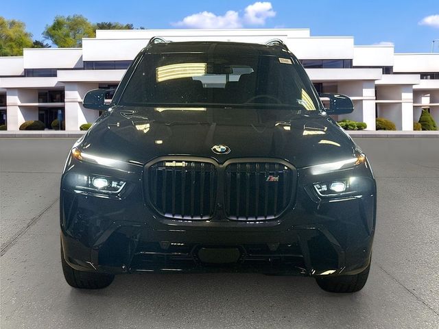 2027 BMW X7 M60i