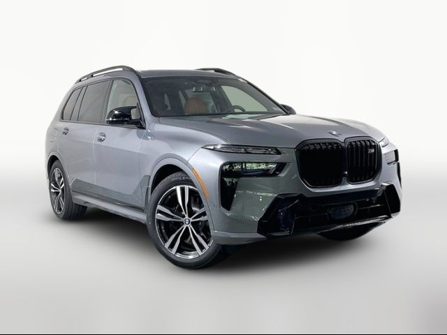 2027 BMW X7 M60i