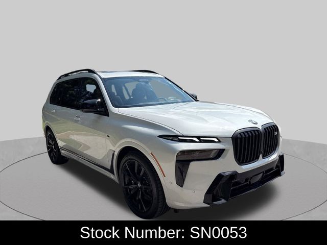 2027 BMW X7 M60i
