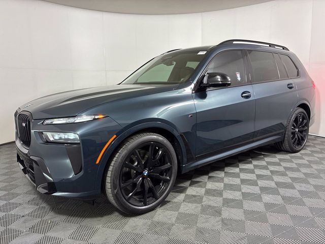 2027 BMW X7 M60i