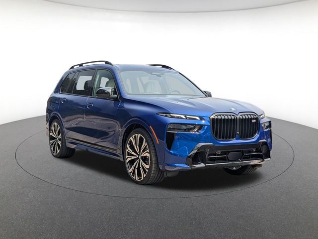 2027 BMW X7 M60i