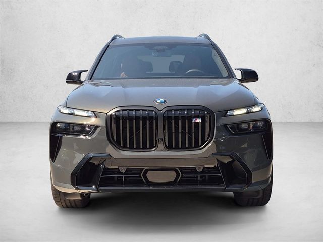 2027 BMW X7 M60i