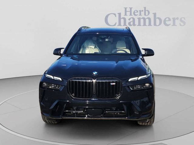 2027 BMW X7 M60i