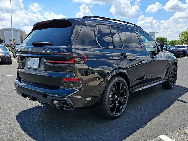 2027 BMW X7 M60i