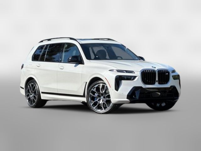 2027 BMW X7 M60i
