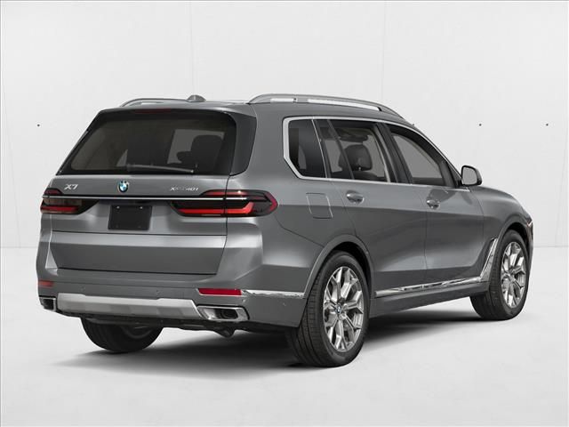 2027 BMW X7 M60i