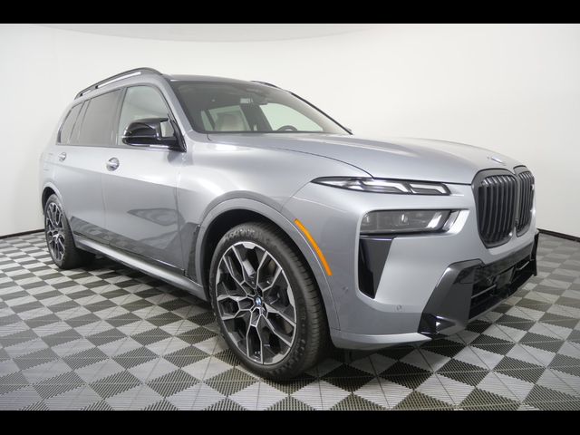 2027 BMW X7 M60i
