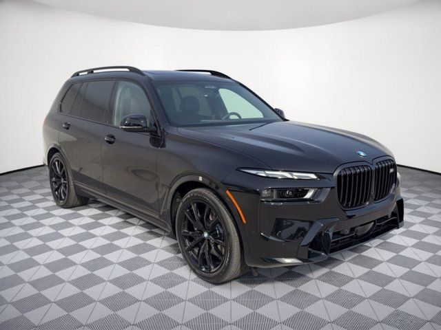 2027 BMW X7 M60i