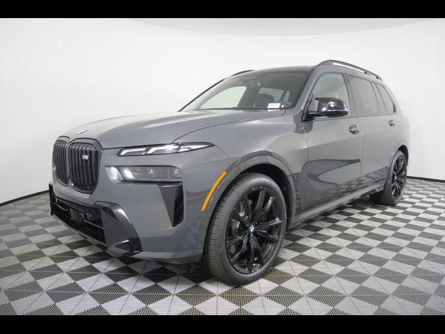 2027 BMW X7 M60i