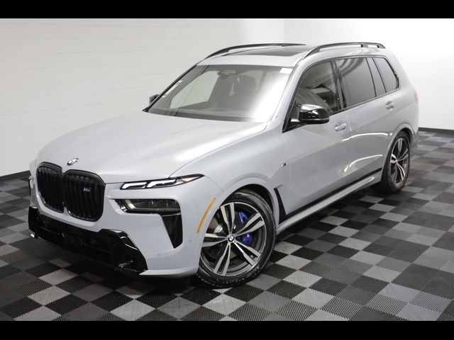 2027 BMW X7 M60i