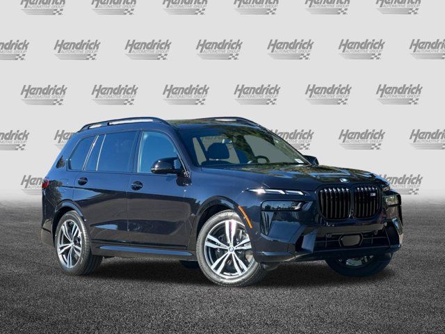 2027 BMW X7 M60i