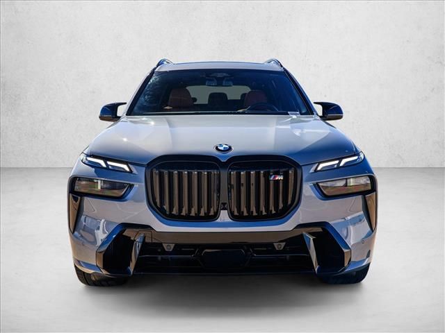 2027 BMW X7 M60i
