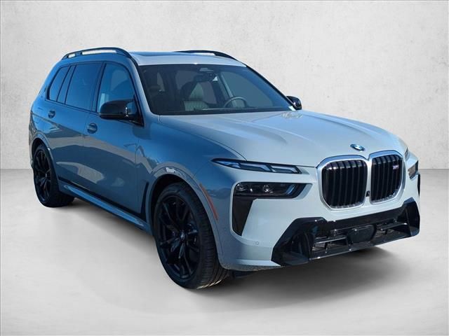 2027 BMW X7 M60i