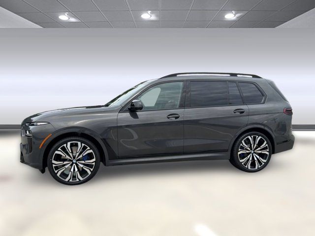 2027 BMW X7 M60i