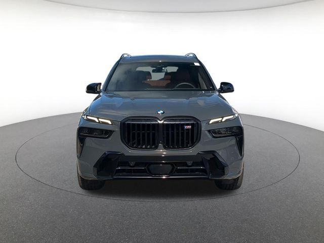 2027 BMW X7 M60i