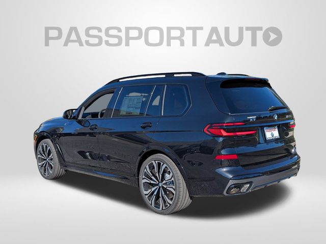 2027 BMW X7 M60i