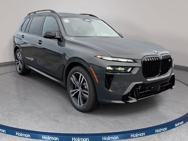2027 BMW X7 M60i