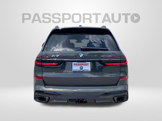 2027 BMW X7 xDrive40i