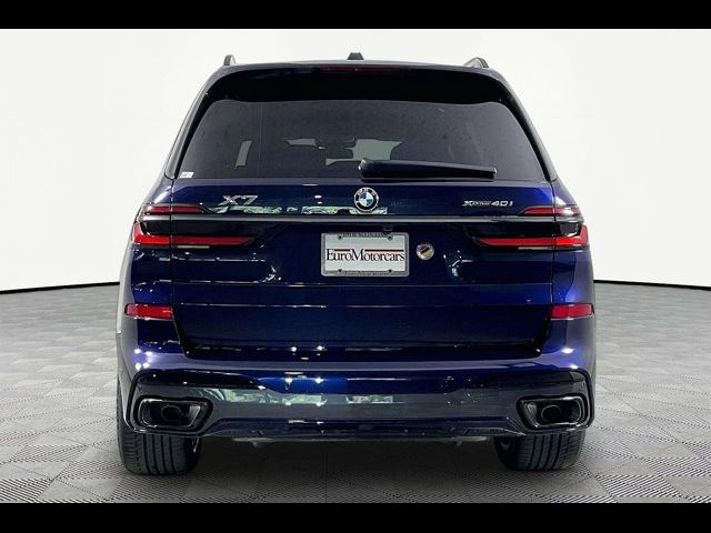 2027 BMW X7 xDrive40i