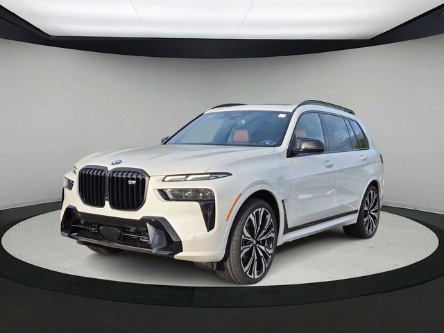 2027 BMW X7 M60i