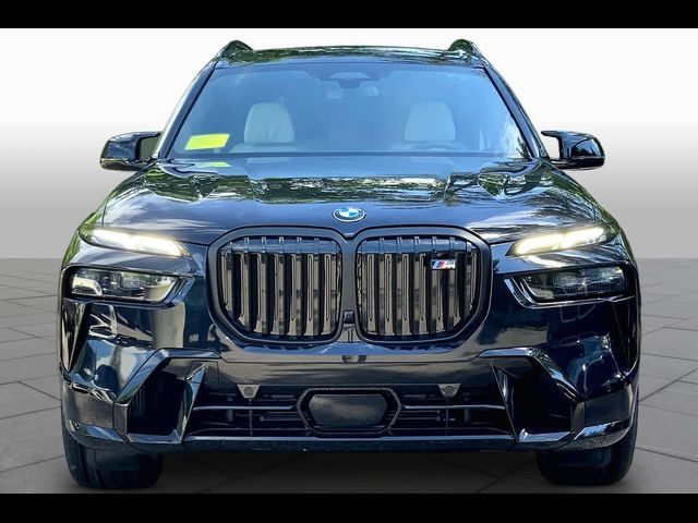 2027 BMW X7 M60i