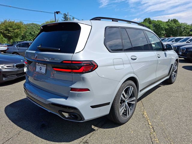 2027 BMW X7 xDrive40i