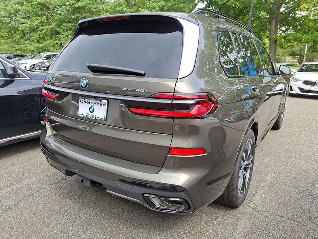 2027 BMW X7 xDrive40i