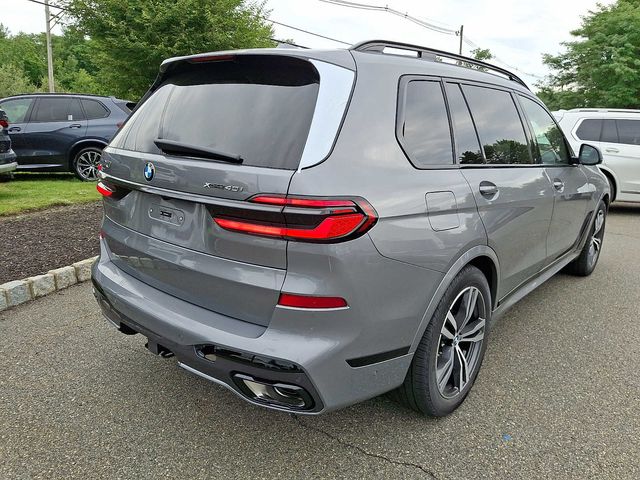 2027 BMW X7 xDrive40i