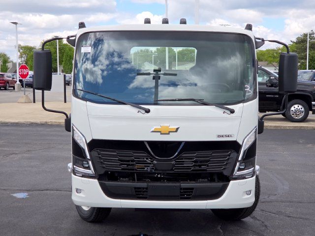 2027 Chevrolet 5500 XD LCF Diesel Base