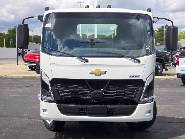 2027 Chevrolet 5500 XD LCF Diesel Base