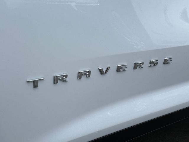 2027 Chevrolet Traverse FWD LT