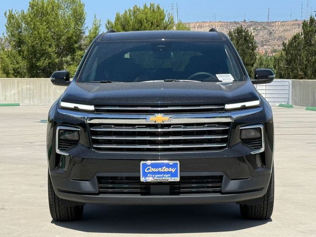 2027 Chevrolet Traverse FWD LT