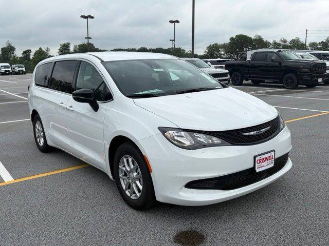 2027 Chrysler Pacifica LX